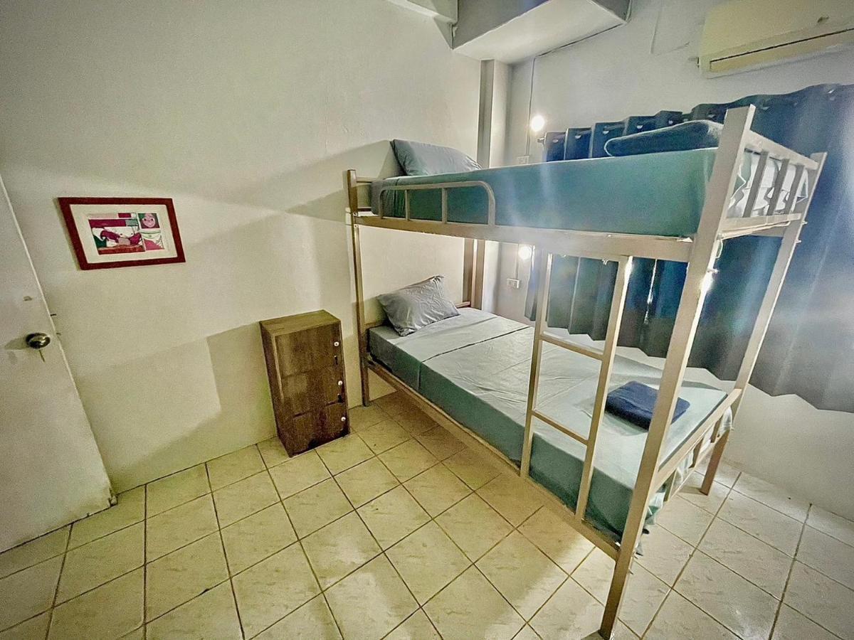 Satop Travelers Guesthouse Chiang Mai Esterno foto